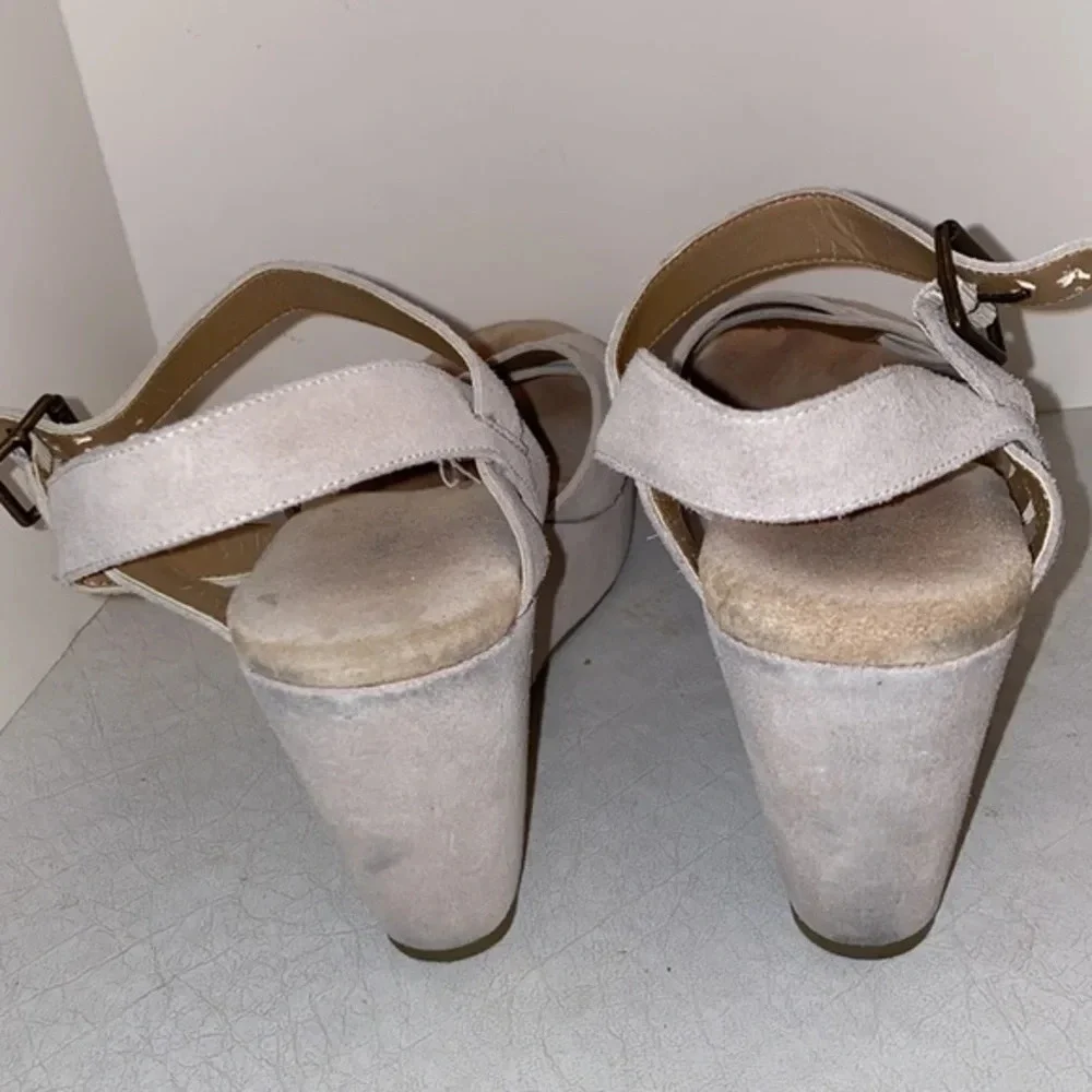Nine‎ West Suede Leather platform Heel